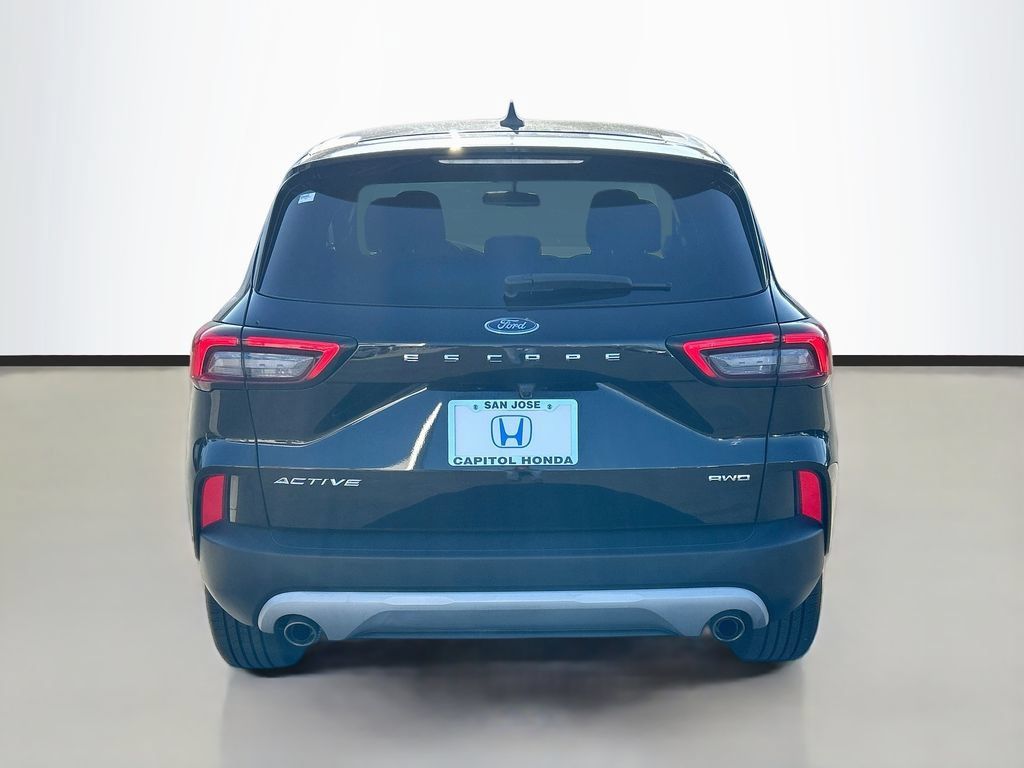 Used 2024 Ford Escape Active AWD/4WD image 6