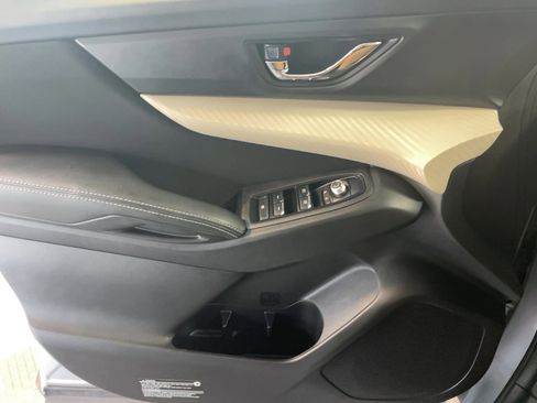 Used 2022 Subaru Ascent Premium w/ Convenience Package image 27