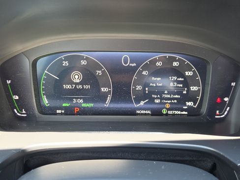 Used 2026 Honda CR-V TrailSport image 20