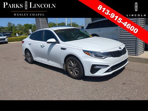 Used 2019 Kia Optima LX FWD image 1