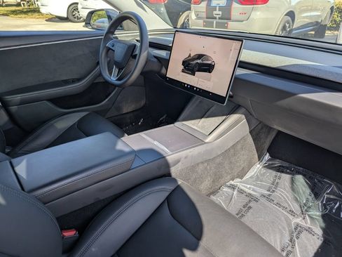 Used 2024 Tesla Model 3 Long Range AWD/4WD image 10
