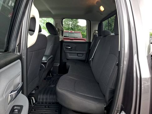 Certified 2019 RAM 1500 Warlock AWD/4WD image 13