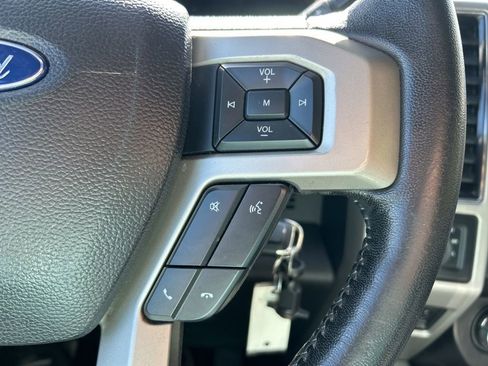 Used 2019 Ford F250 Lariat w/ Lariat Value Package AWD/4WD image 26