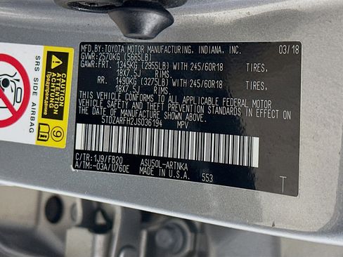 Used 2018 Toyota Highlander LE image 12