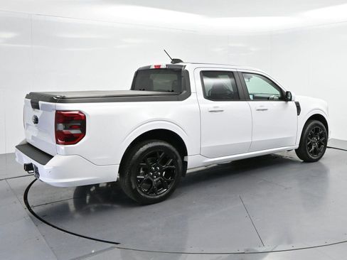 Used 2025 Ford Maverick Lobo AWD/4WD image 7
