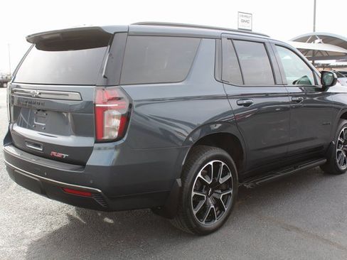 Used 2021 Chevrolet Tahoe RST image 3