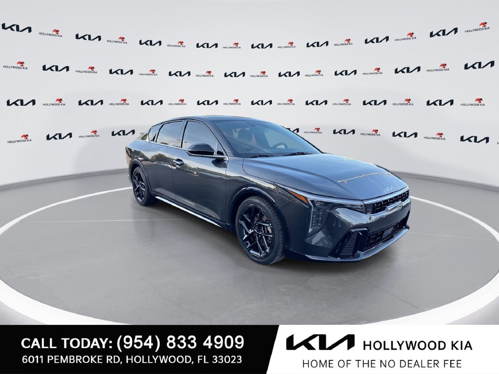 Used 2025 Kia K4 GT-Line Turbo FWD image 2