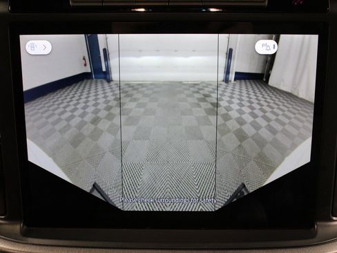 Used 2024 Ford F150 Lariat image 22