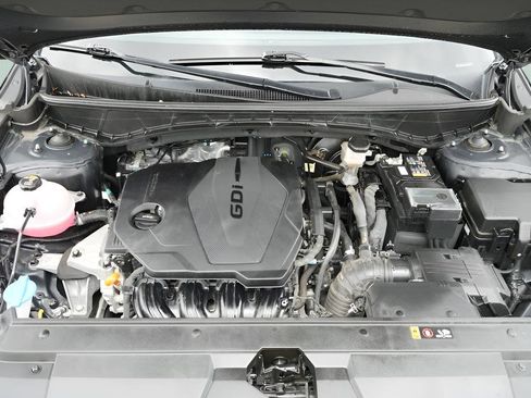 Certified 2024 Hyundai Santa Cruz SEL FWD image 17