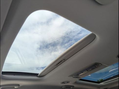 New 2025 Kia Telluride SX w/ SX Captain's Chair Package image 13