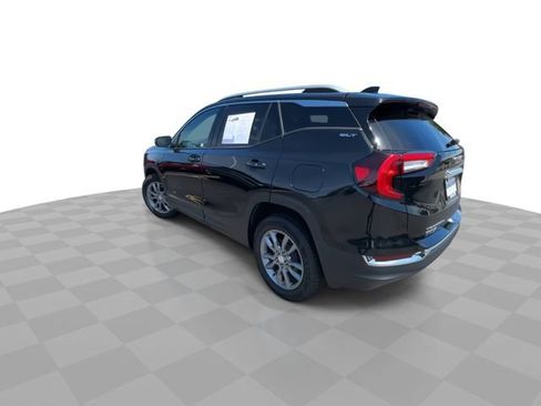 Used 2024 GMC Terrain SLT AWD/4WD image 6