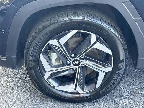 Used 2024 Hyundai Tucson Limited image 11