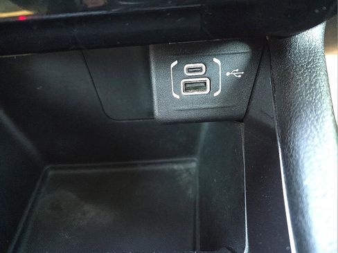 Used 2022 Jeep Compass Latitude image 20