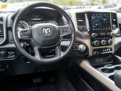 Used 2022 RAM 1500 Laramie AWD/4WD image 14