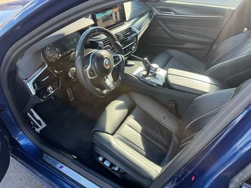 Used 2023 BMW M550i xDrive image 19