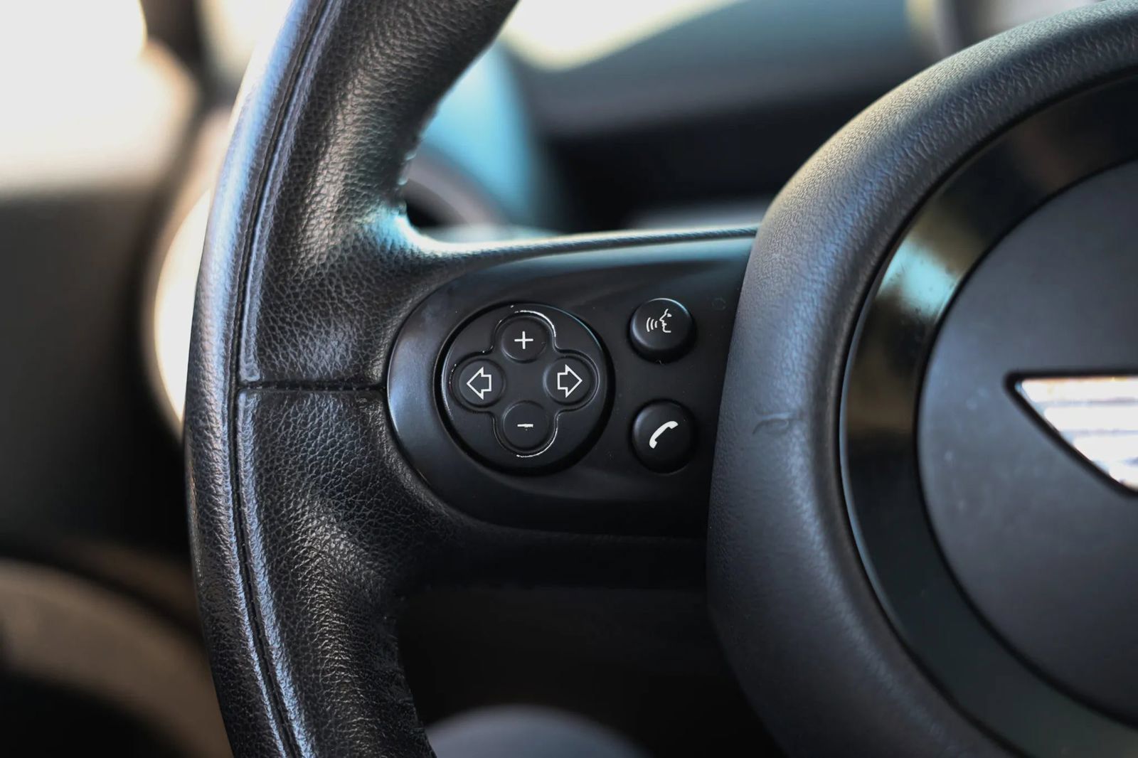 Used 2012 MINI Cooper Hardtop FWD image 23