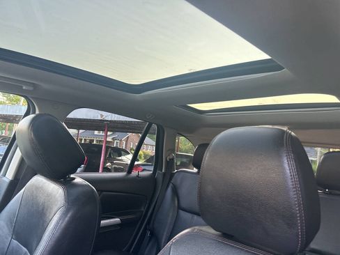 Used 2013 Ford Edge SEL AWD/4WD image 14