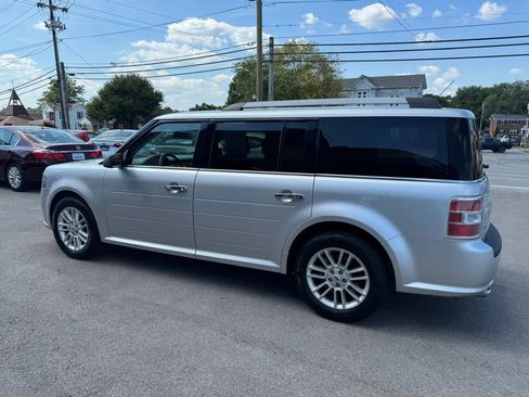 Used 2018 Ford Flex SEL w/ Equipment Group 202A AWD/4WD image 7
