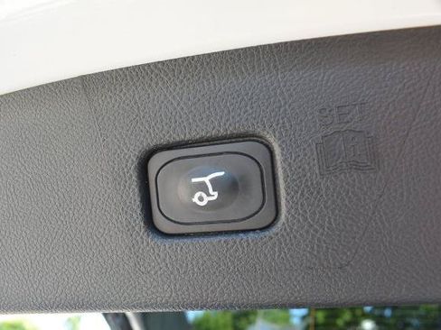 Certified 2024 Ford Edge SEL w/ Convenience Package AWD/4WD image 24