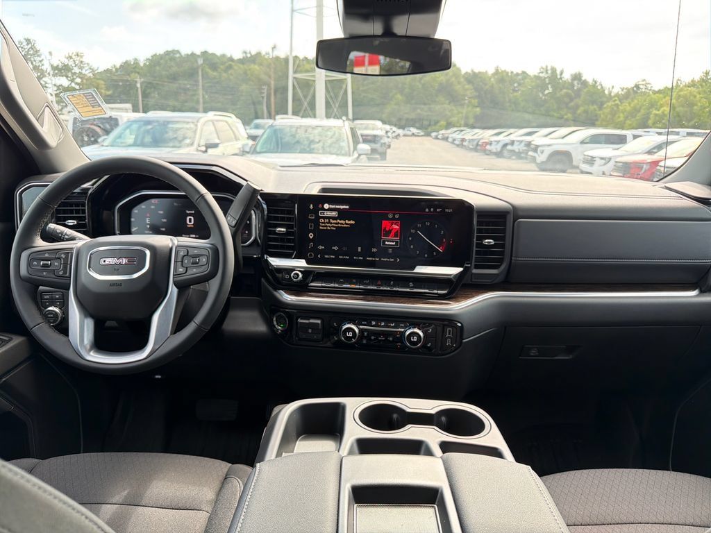 Certified 2026 GMC Sierra 1500 Elevation AWD/4WD image 15