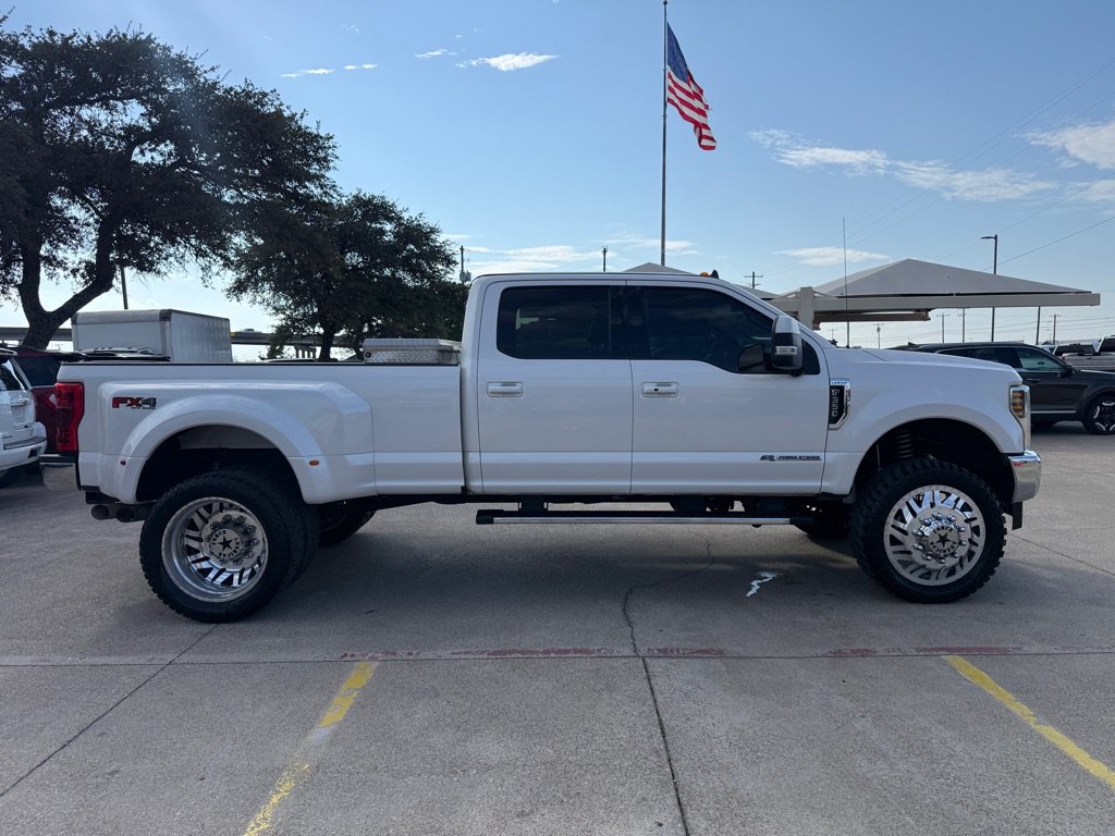Used 2019 Ford F350 Lariat w/ Lariat Ultimate Package AWD/4WD image 8
