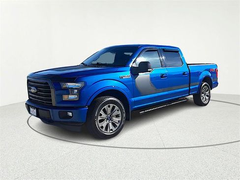 Used 2017 Ford F150 XLT w/ Equipment Group 301A Mid image 3