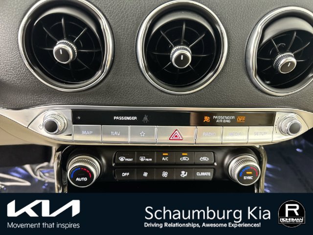 Used 2022 Kia Stinger GT-Line w/ Sun & Sound Package AWD/4WD image 9