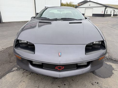 Used 1993 Chevrolet Camaro LT RWD image 9