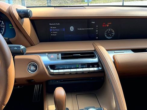 Used 2021 Lexus LC 500 image 7