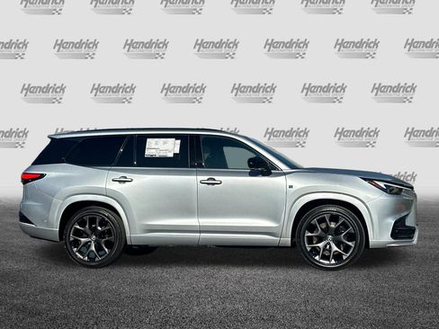 New 2026 Lexus TX 500h AWD image 5