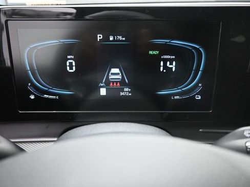 Used 2025 Kia Sportage LX AWD/4WD image 10