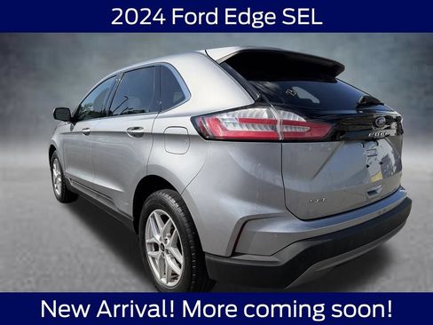 Used 2024 Ford Edge SEL w/ Convenience Package AWD/4WD image 3