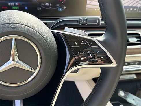 Certified 2025 Mercedes-Benz GLE 450e 4MATIC image 29