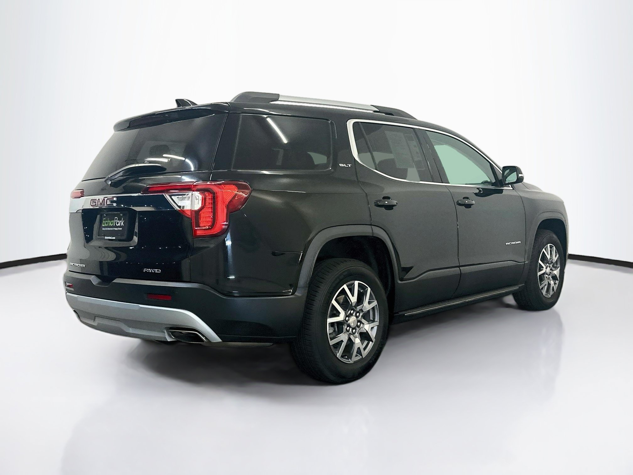 Used 2023 GMC Acadia SLT w/ Preferred Package AWD/4WD image 9