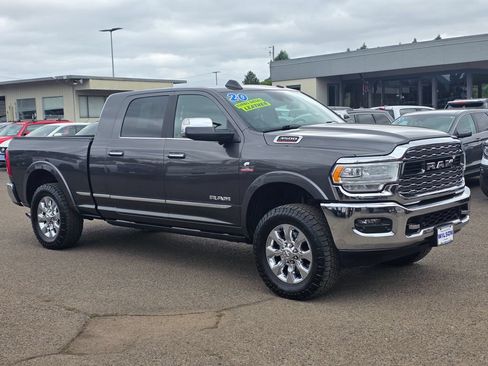 Used 2020 RAM 3500 Limited AWD/4WD image 3