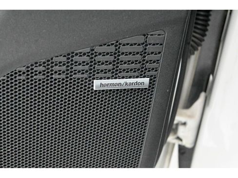 Used 2023 Subaru Solterra AWD image 32