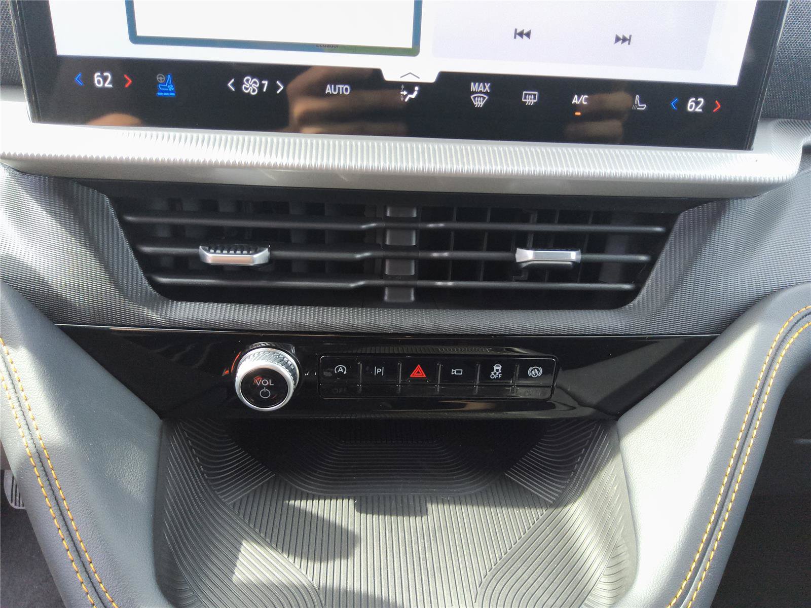 New 2027 Ford Explorer Tremor w/ Tremor Convenience Package AWD/4WD image 18