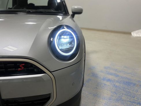 Used 2026 MINI Cooper S FWD image 25
