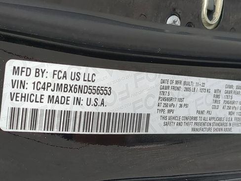 Used 2022 Jeep Cherokee Trailhawk w/ Technology Group B image 24