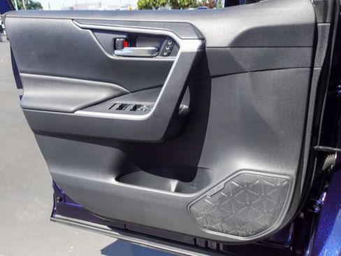 Certified 2023 Toyota RAV4 XLE Premium AWD/4WD image 20