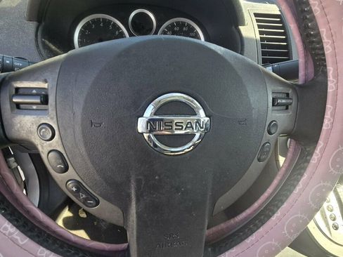 Used 2012 Nissan Sentra 2.0 SR w/ Special Edition Pkg image 4