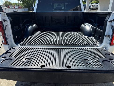 Used 2024 RAM 1500 Big Horn AWD/4WD image 23