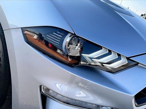 Used 2019 Ford Mustang GT Premium image 24