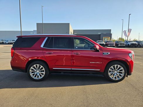 Certified 2024 GMC Yukon Denali w/ Advanced Technology Package AWD/4WD image 7