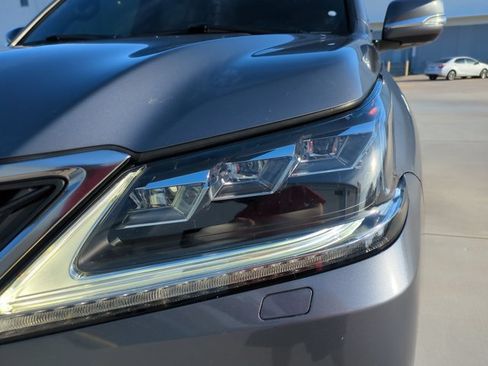 Used 2020 Lexus LX 570 4WD w/ Sport Package image 9