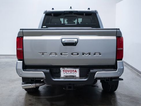New 2026 Toyota Tacoma Limited AWD/4WD image 8