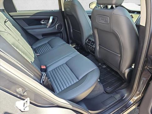 Certified 2024 Land Rover Discovery Sport S image 6