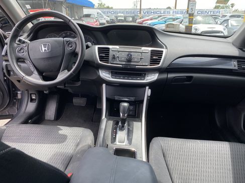 Used 2014 Honda Accord Sport image 16