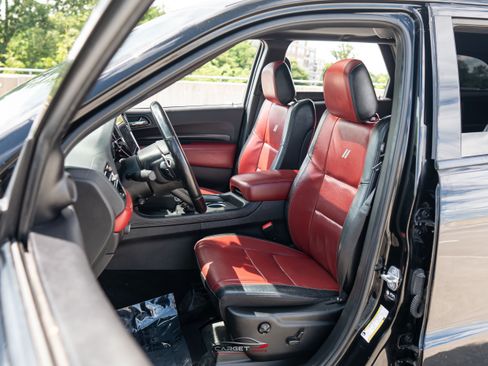 Used 2021 Dodge Durango R/T w/ Technology Group AWD/4WD image 15
