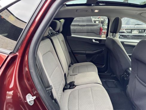 Used 2021 Ford Escape SE w/ Cold Weather Package FWD image 36